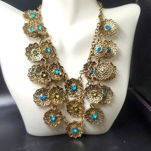 N3535 flower field rendezvous necklace